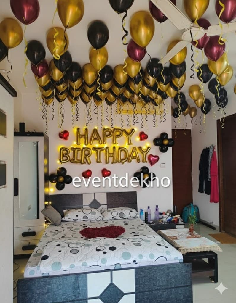 Luxurious Black Golden Birthday Room Decoration
